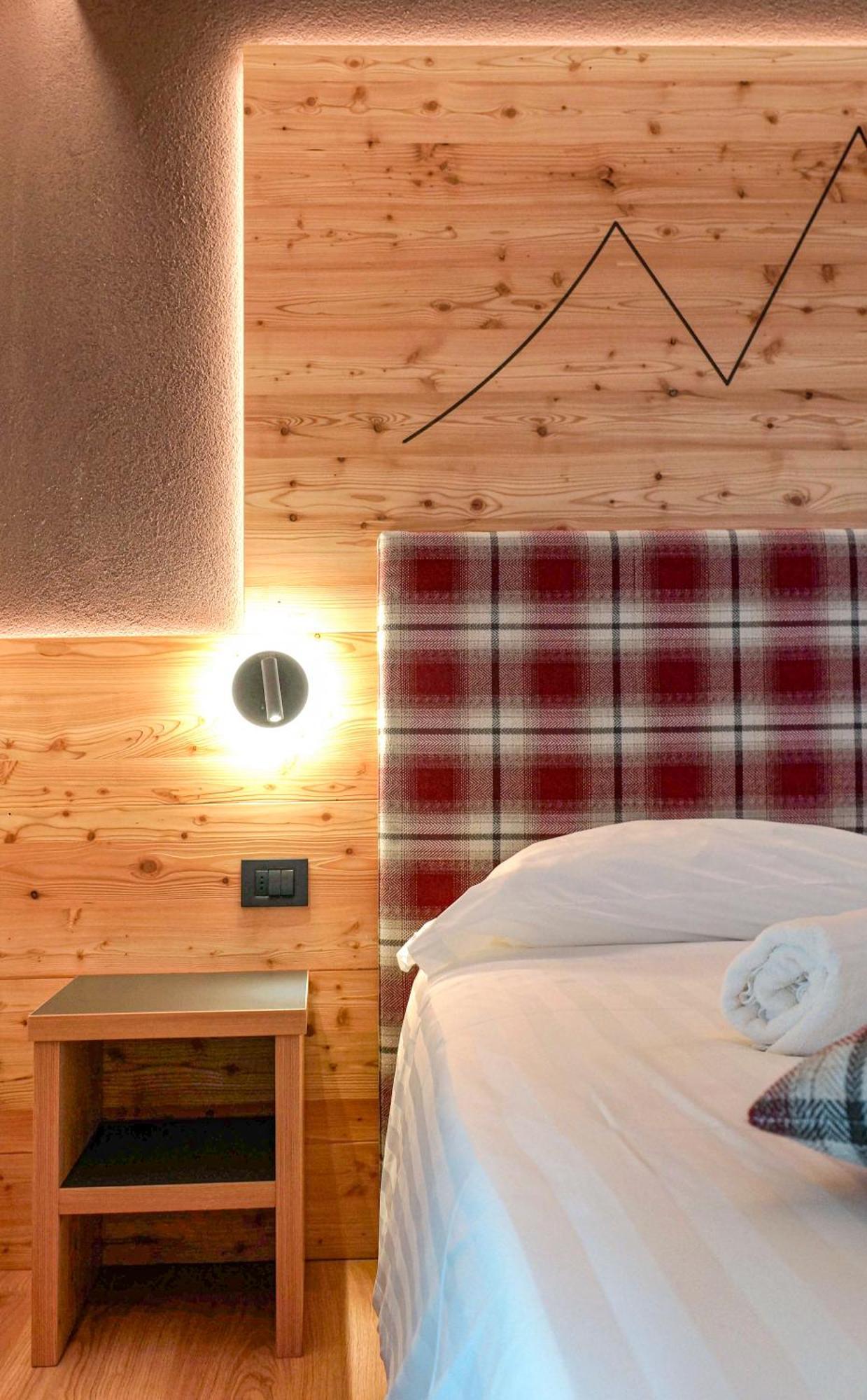 Hotel La Perla Andalo Εξωτερικό φωτογραφία