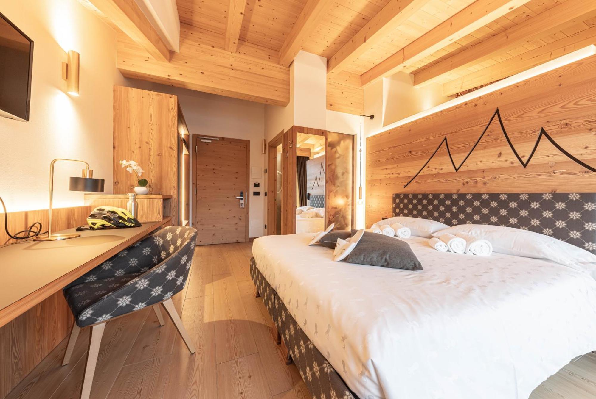 Hotel La Perla Andalo Εξωτερικό φωτογραφία