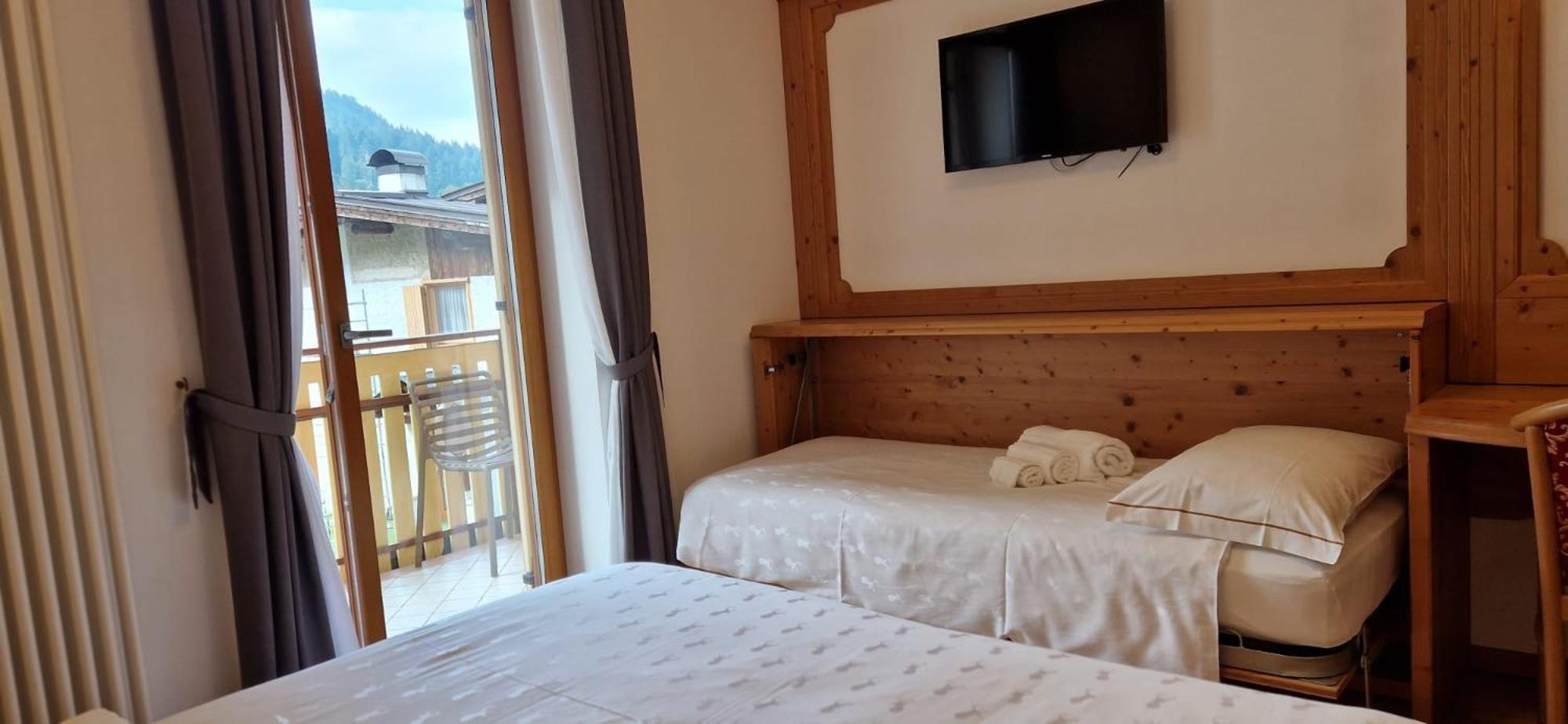 Hotel La Perla Andalo Εξωτερικό φωτογραφία